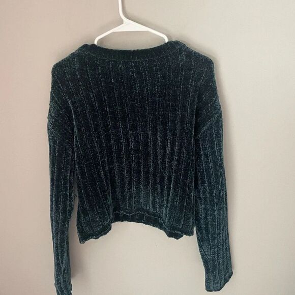 Lovers + Friends Green Crew Neck Sweater Plush Textured Size Medium - Picture 7 of 8